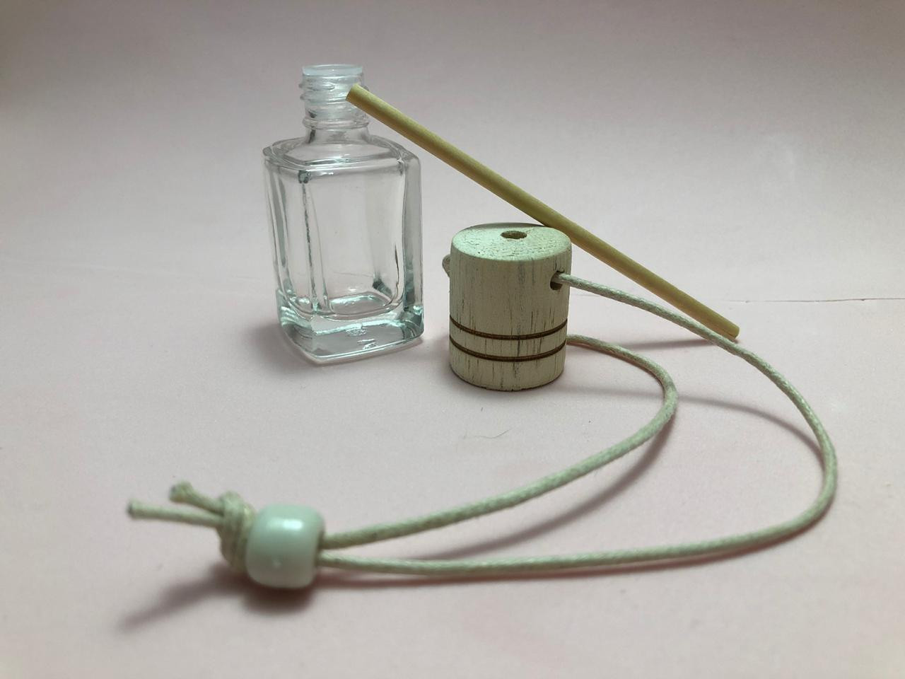 Kit Carro 9 ml (Pingente) - 10 unidades - Cada Kit é composto por: Tampa, Frasco, Vareta e Batoque