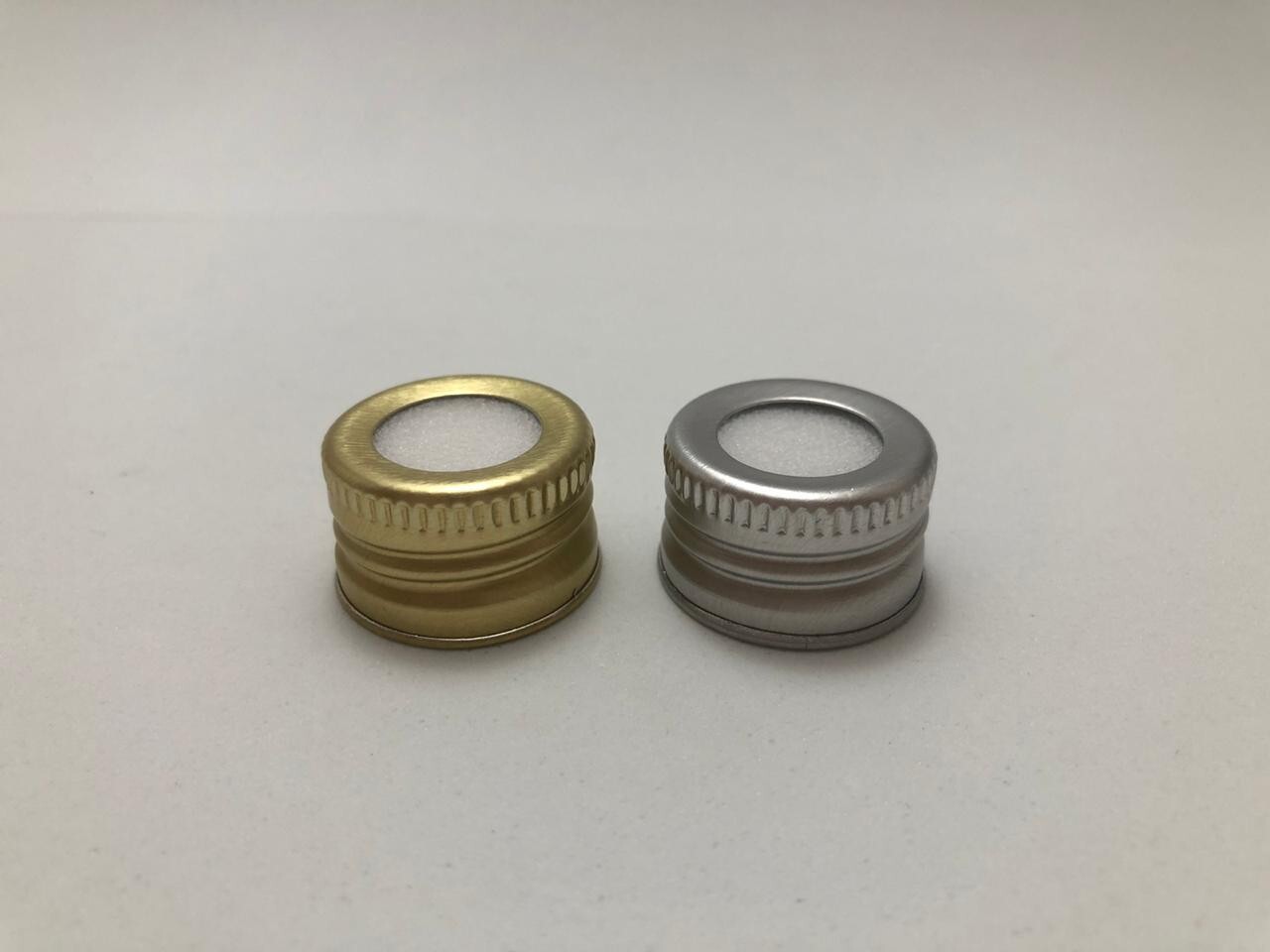 Tampa Difusor Alumínio - Rosca 24mm (unidade) - Cores 