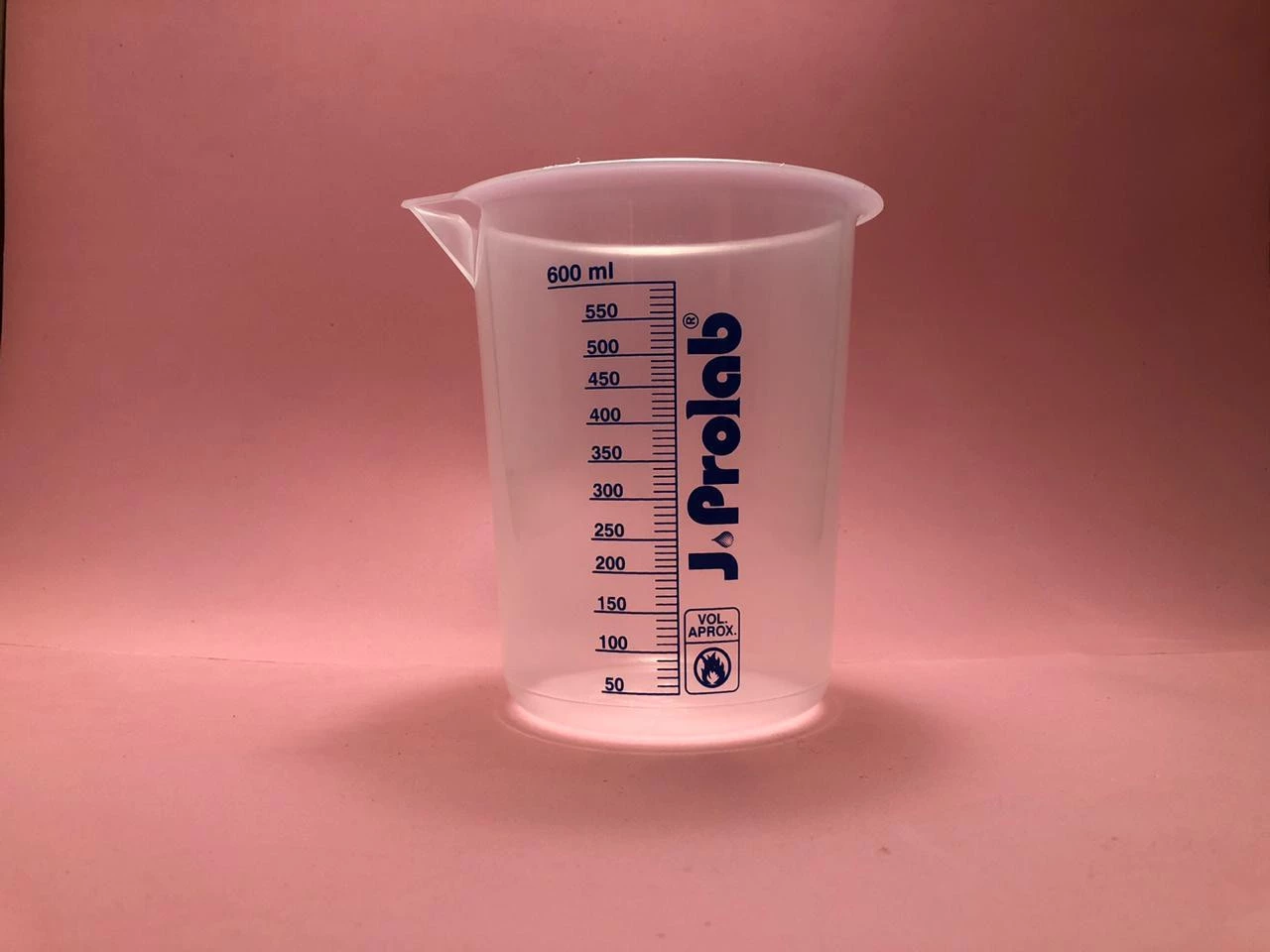 Becker Plástico - 600ml (unidade)