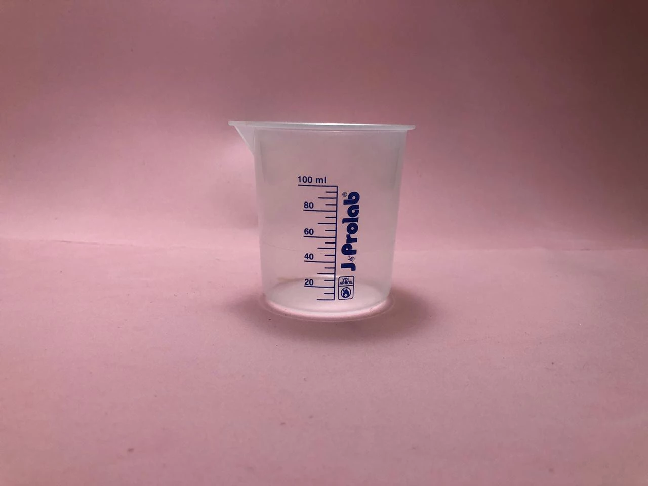 Becker Plástico - 100ml (unidade)